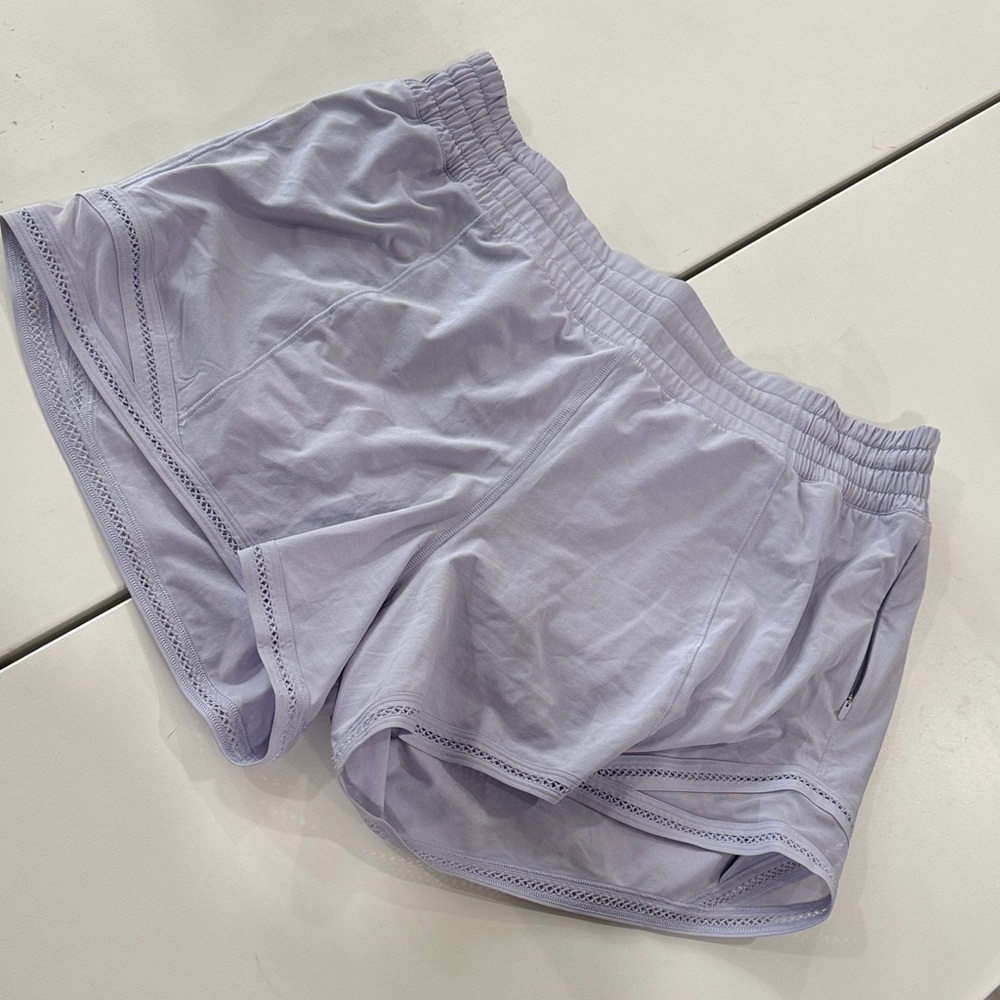 Lululemon Athletica Hotty Hot lavender frost  HR 4" lace trim